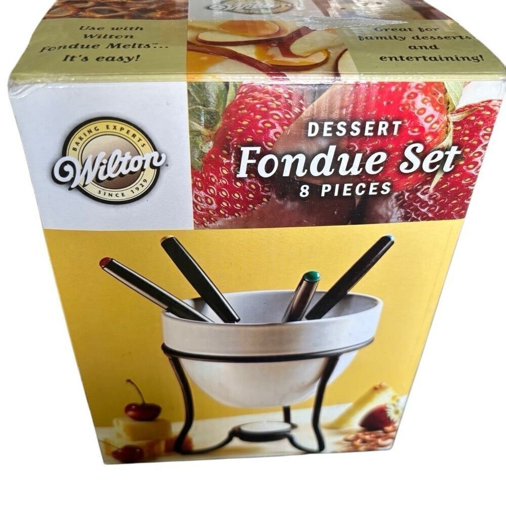 Wilton Dessert 8 Piece Fondue Set *New, Open Box*